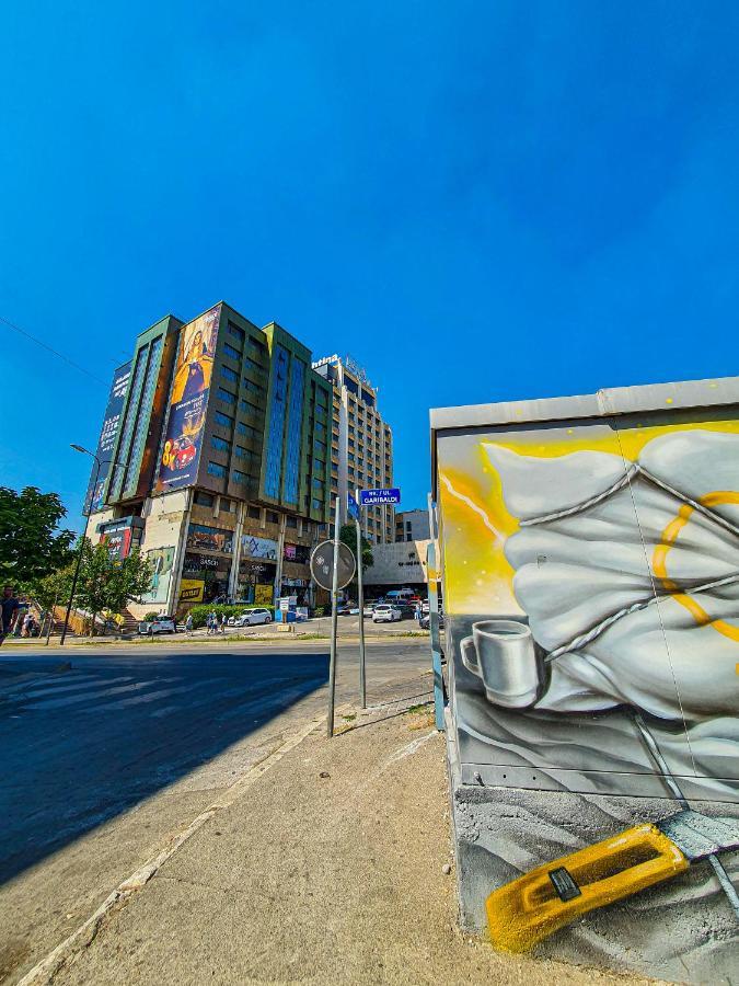Zogu Apartments - Downtown Prishtinë Exterior photo